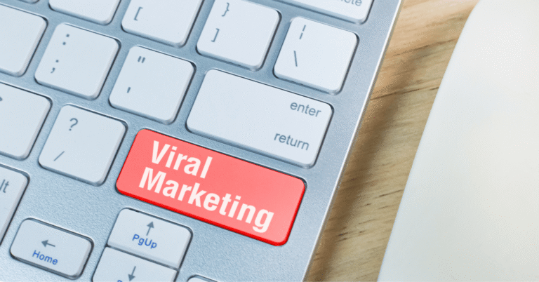Viral Marketing written on Keyboard